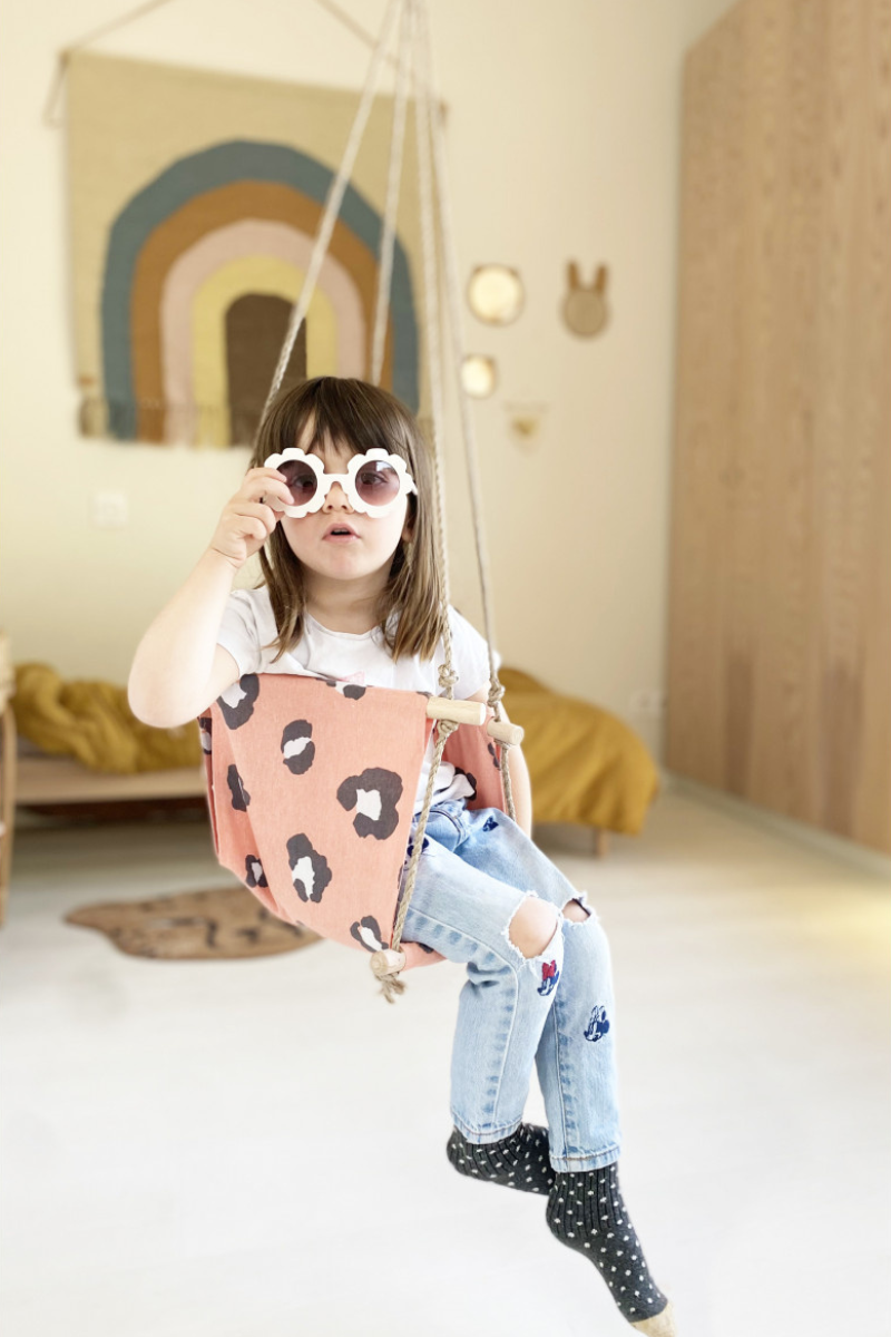 Balançoire enfant intérieur | imprimé léopard en tissu