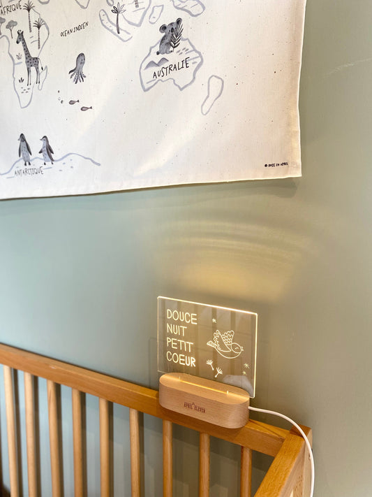 Veilleuse dans chambre bébé: Pour ou contre?