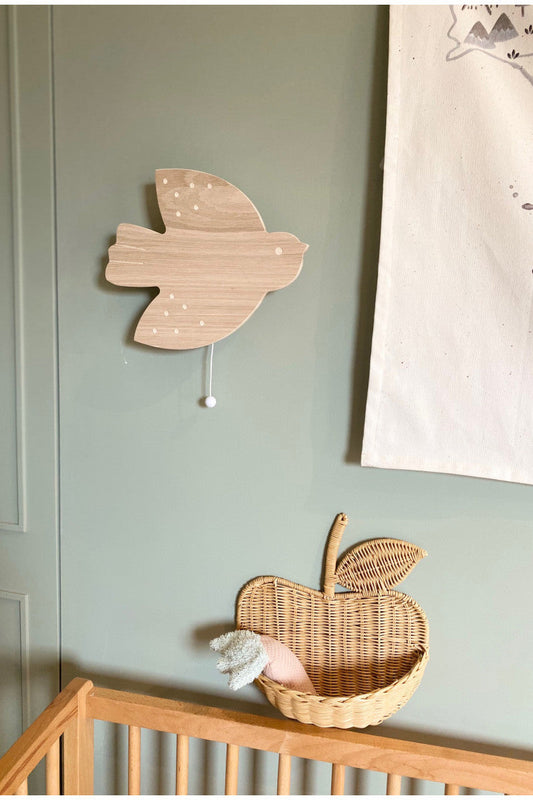 Les avantages boite à musique personnalisée bébés bois - APRIL ELEVEN