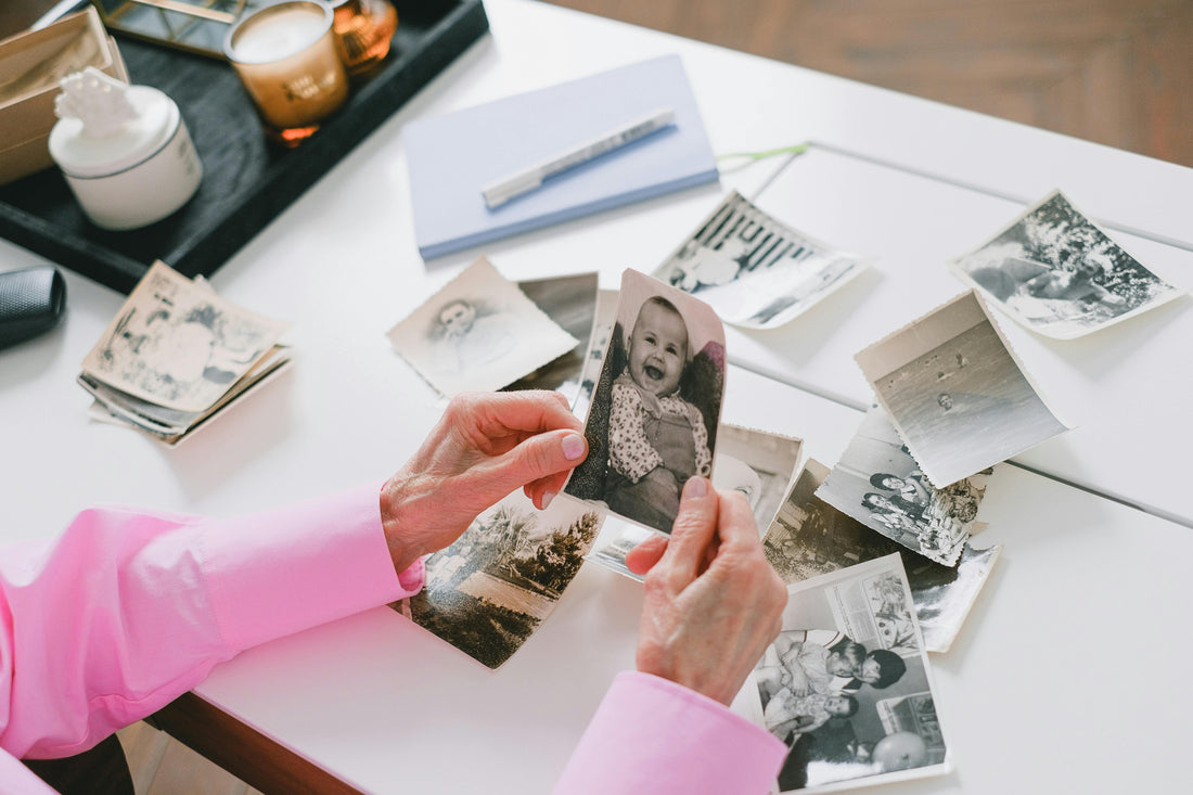 Comment décorer une chambre bébé avec des photos de famille ?