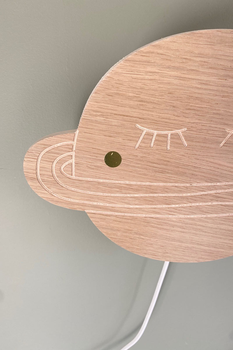 Applique planète en bois pour chambre enfant - APRIL ELEVEN