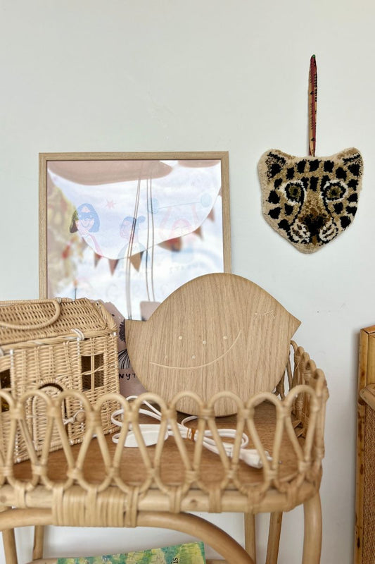 Wooden bird wall light 