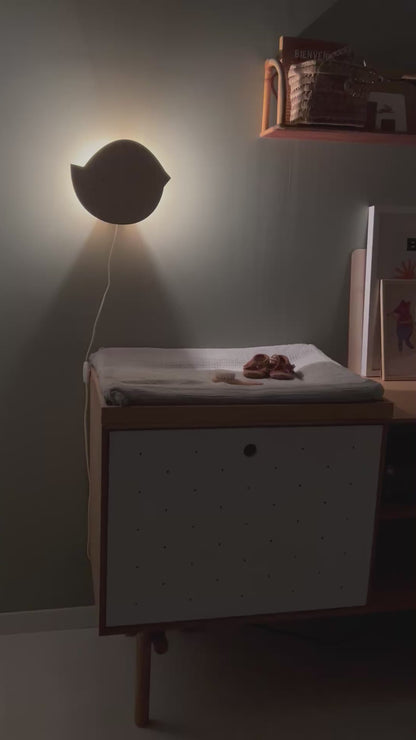 Wooden bird wall light 
