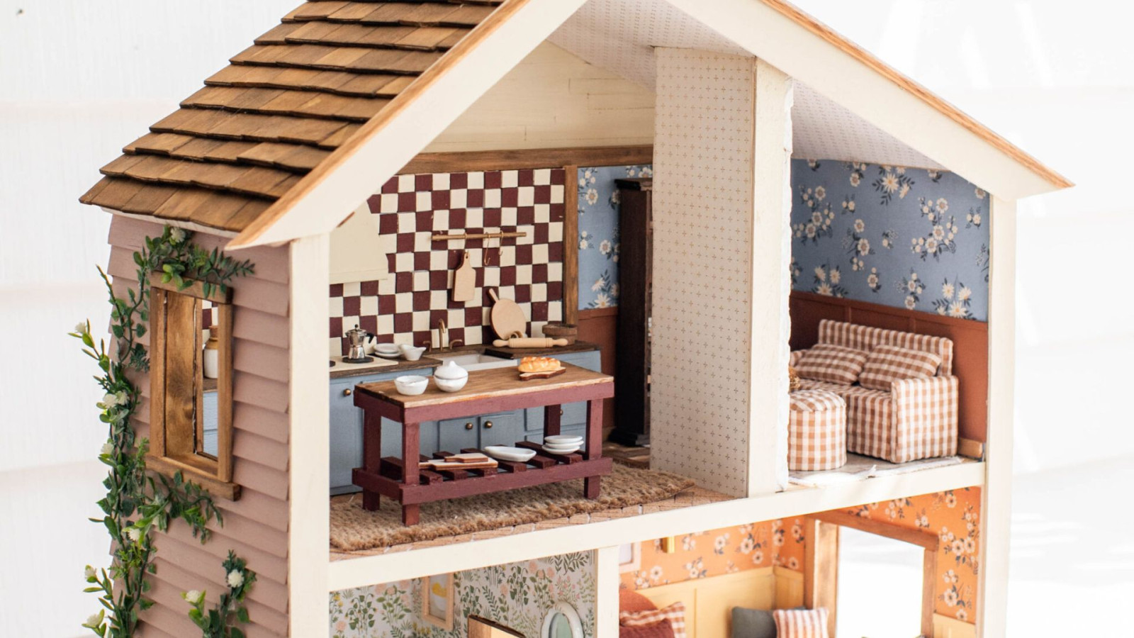 10 ikea hacks for the FLISAT dollhouse